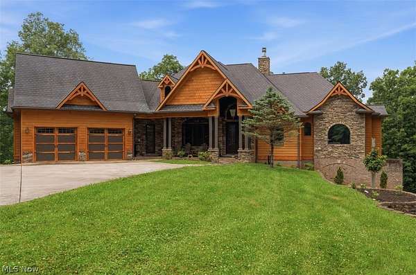 804 Acres of Land with Home for Sale in Elizabeth, West Virginia