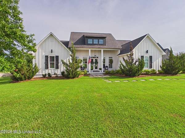 4.82 Acres of Land with Home for Sale in Madison, Mississippi