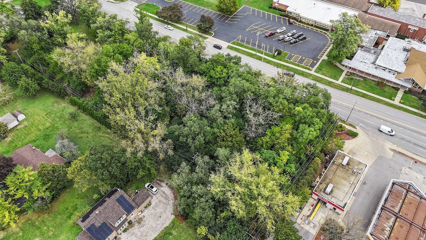 0.33 Acres of Land for Sale in Lombard, Illinois