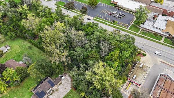 0.33 Acres of Land for Sale in Lombard, Illinois