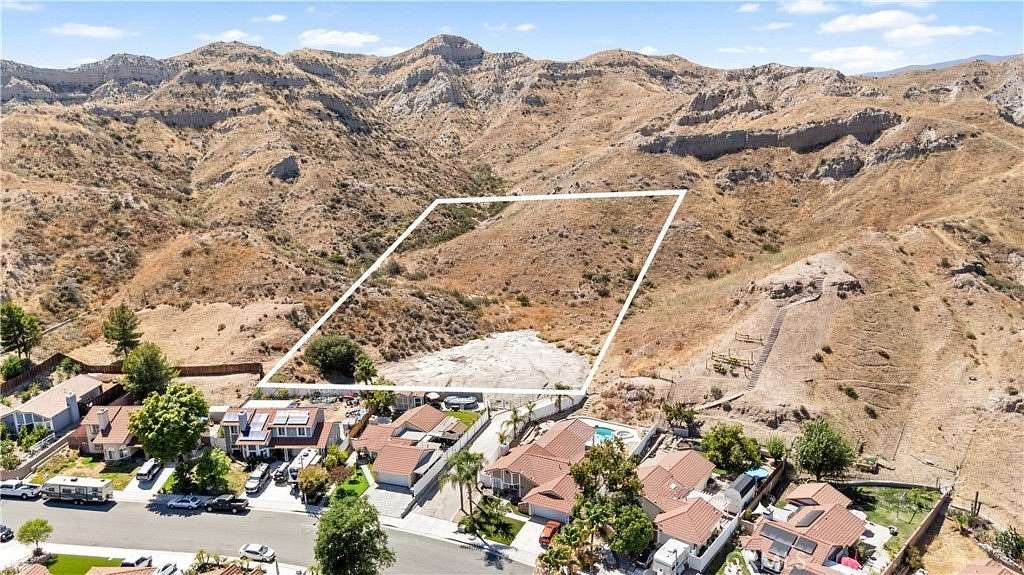 5 Acres of Land for Sale in Canyon Country, California
