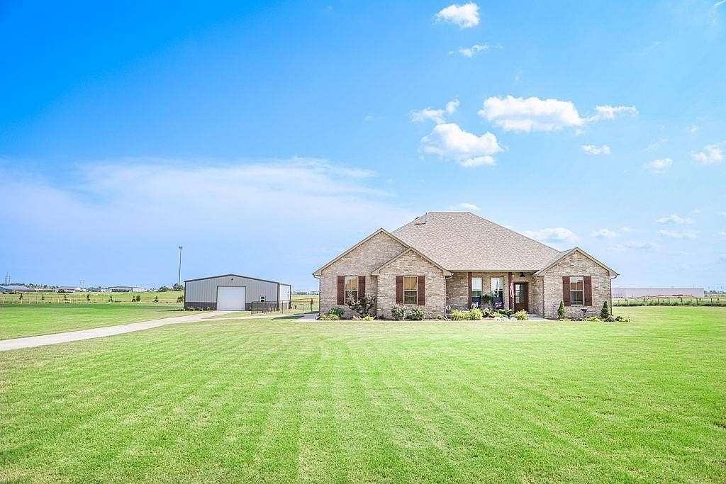 6 Acres of Land with Home for Sale in Weatherford, Oklahoma