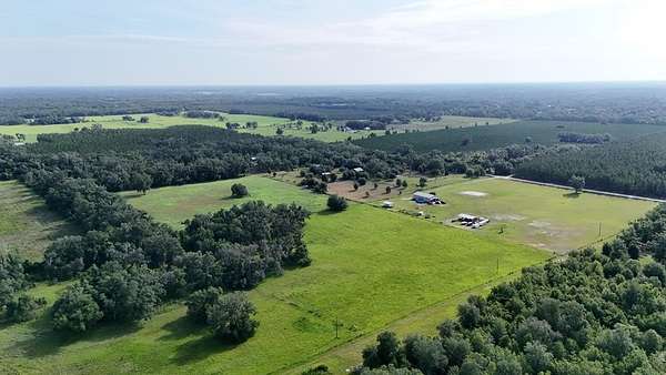 10.3 Acres of Land for Sale in Live Oak, Florida