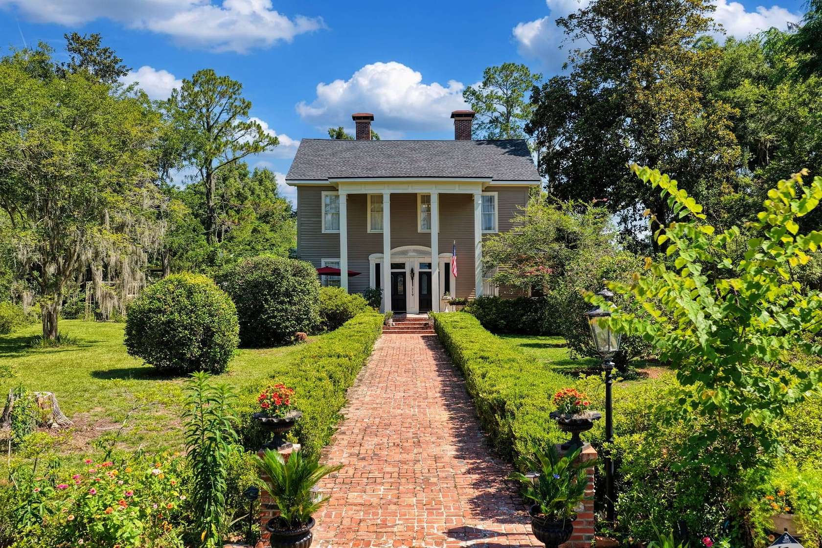 1.5 Acres of Land with Home for Sale in Madison, Florida