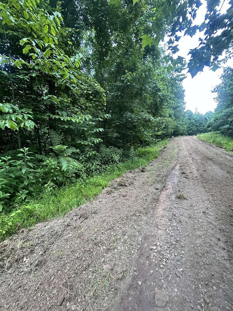 1.43 Acres of Residential Land for Sale in Whitley City, Kentucky