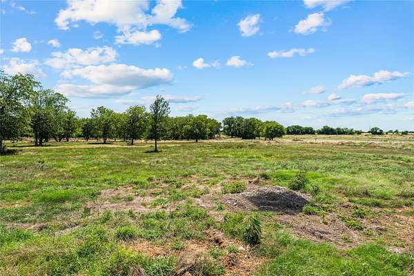 3.16 Acres of Residential Land for Sale in Whitney, Texas