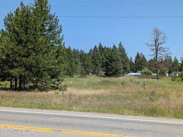0.98 Acres of Commercial Land for Sale in Spirit Lake, Idaho
