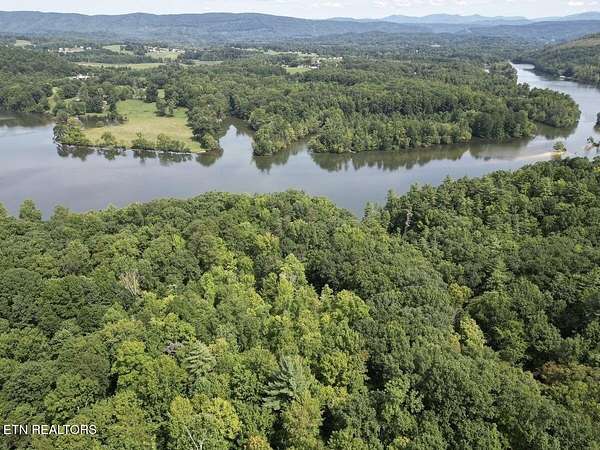 25 Acres of Land for Sale in Harriman, Tennessee