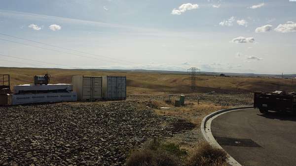 0.56 Acres of Residential Land for Sale in Kennewick, Washington