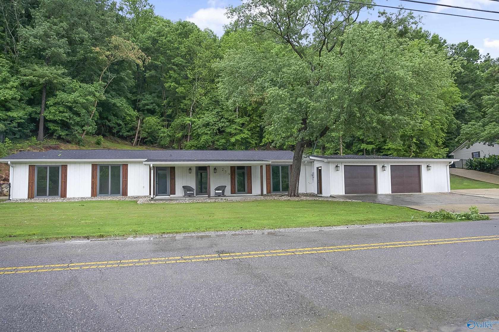 2.22 Acres of Land with Home for Sale in Rainbow City, Alabama