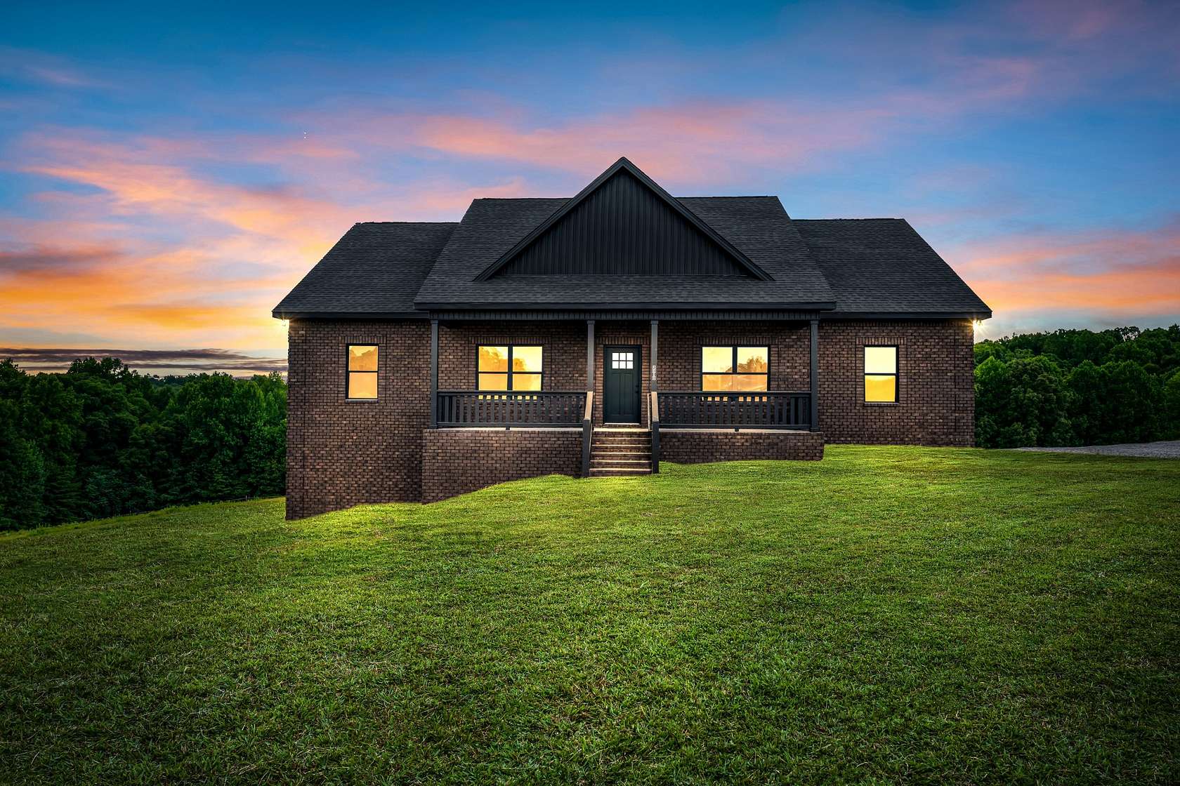 4.54 Acres of Land with Home for Sale in Red Boiling Springs, Tennessee