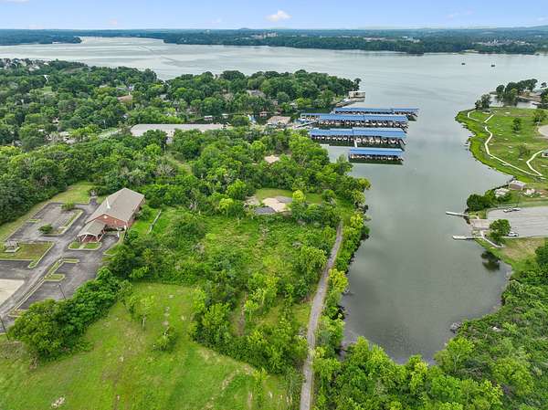 0.3 Acres of Residential Land for Sale in Hendersonville, Tennessee