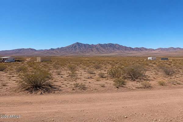 1.1 Acres of Residential Land for Sale in Kingman, Arizona