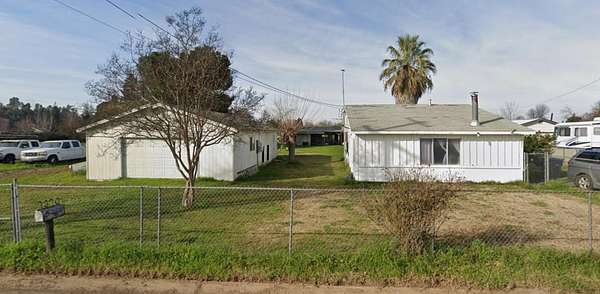 3.52 Acres of Land with Home for Sale in Marysville, California