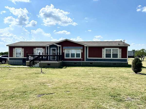 1.67 Acres of Land with Home for Sale in Crandall, Texas