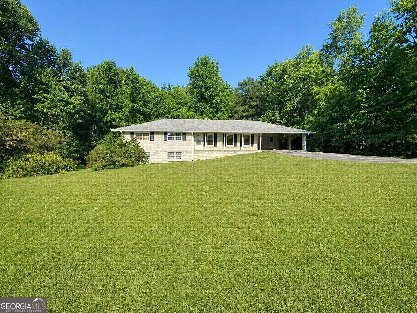 2 Acres of Improved Commercial Land for Sale in Douglasville, Georgia