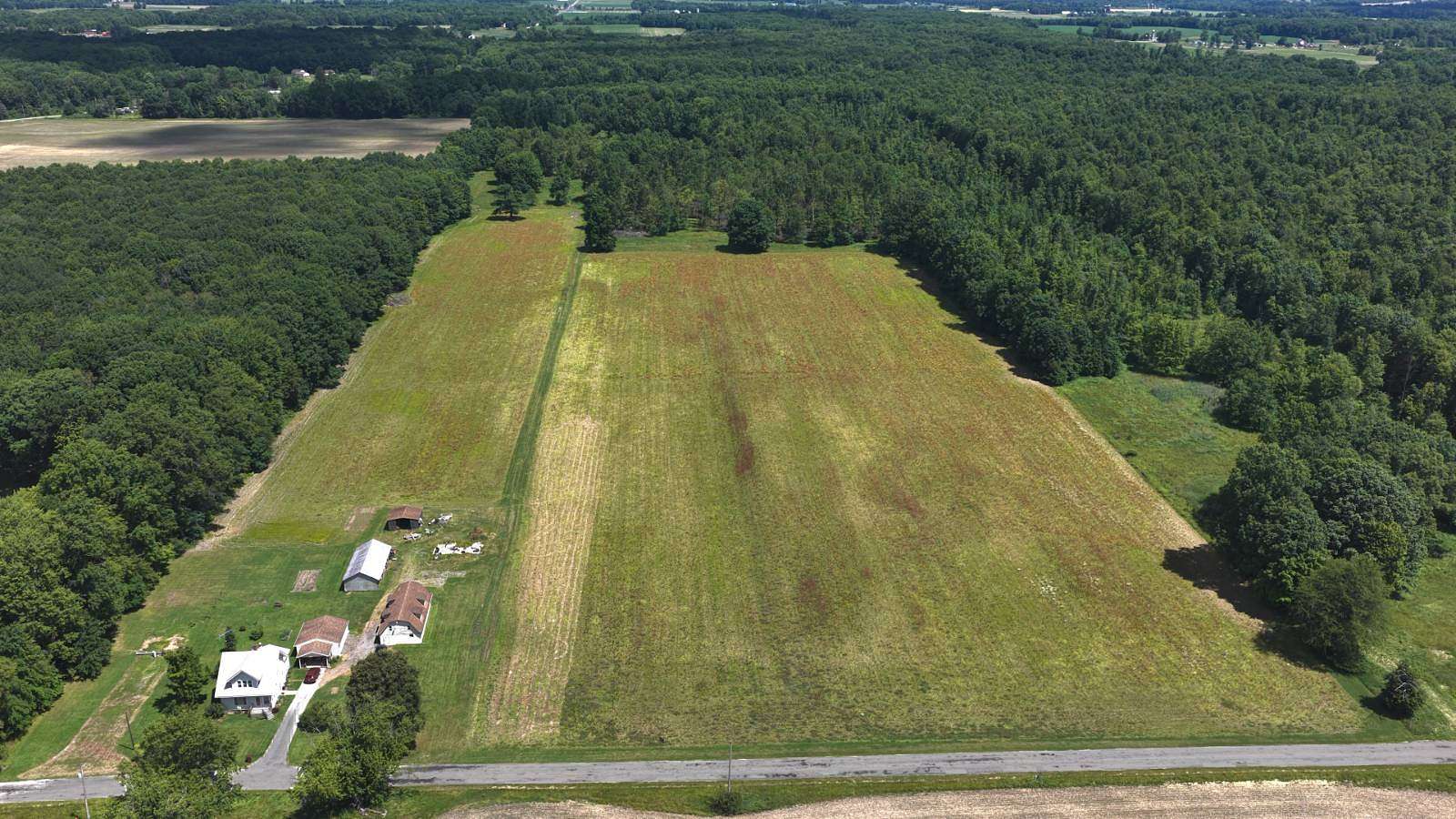 34.1 Acres of Land for Auction in Farmdale, Ohio