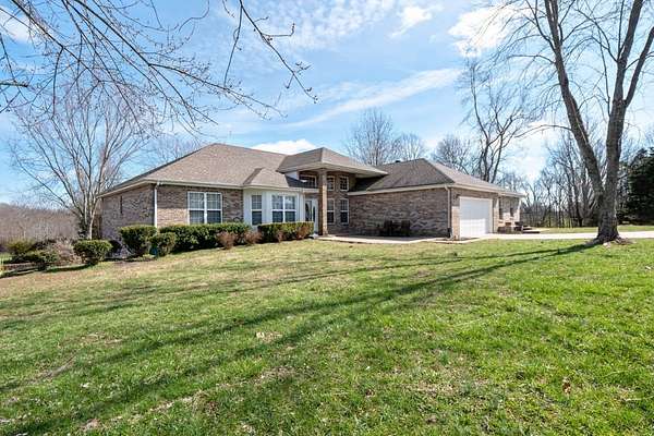 16.8 Acres of Land with Home for Sale in Lafayette, Tennessee