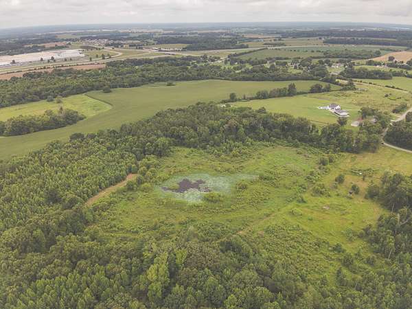 30 Acres of Recreational Land for Sale in Decherd, Tennessee