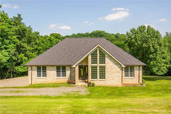 1.7 Acres of Land with Home for Lease in Washington, Pennsylvania
