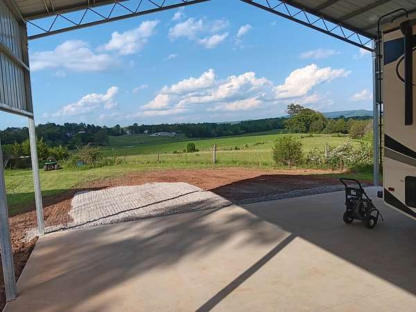1 Acre of Residential Land for Sale in Sparta, Tennessee
