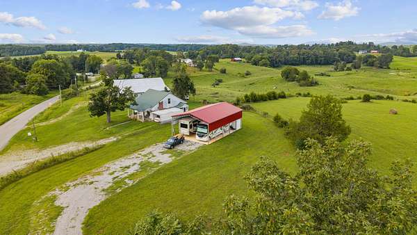1 Acre of Residential Land for Sale in Sparta, Tennessee
