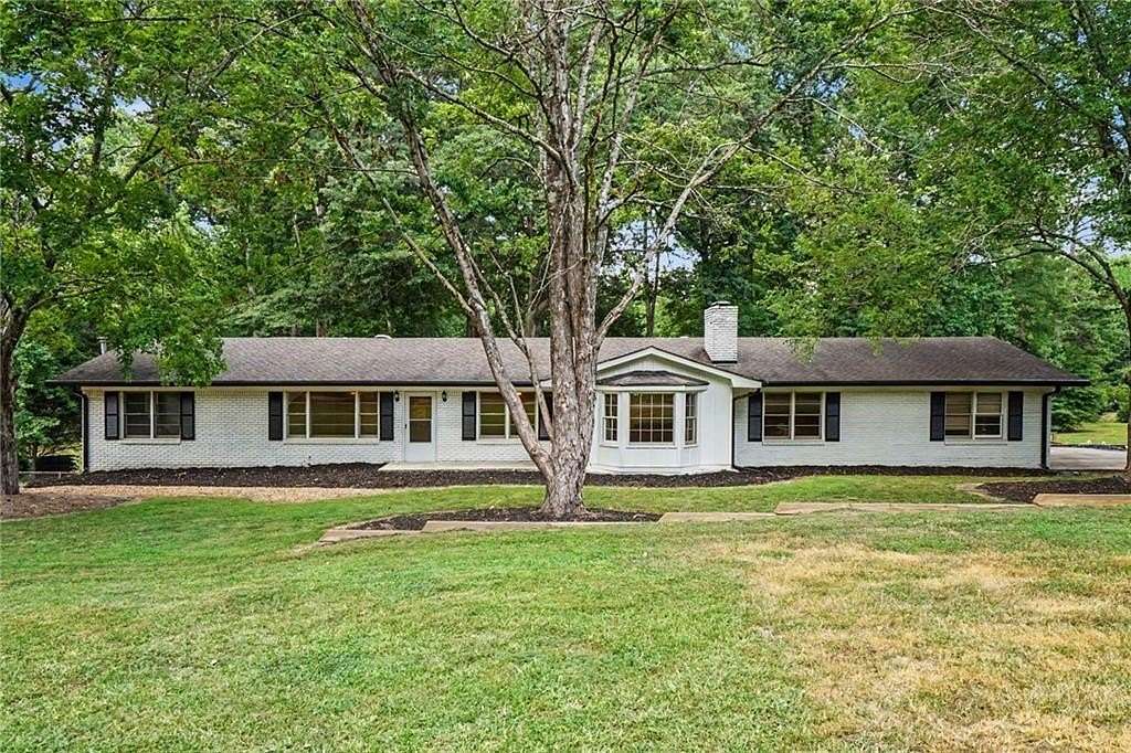 6.67 Acres of Land with Home for Sale in Oxford, Georgia