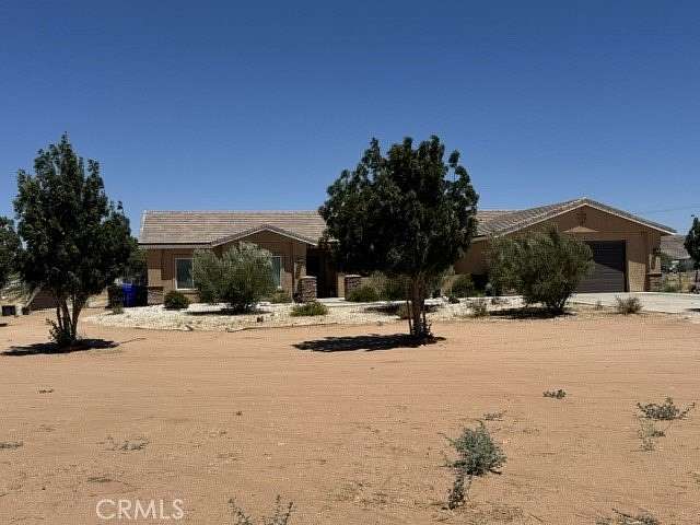4.17 Acres of Land with Home for Sale in Apple Valley, California