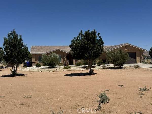 4.17 Acres of Land with Home for Sale in Apple Valley, California