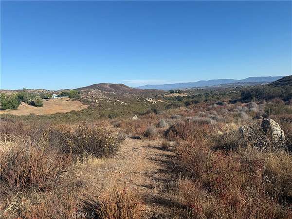 19.7 Acres of Land for Sale in Temecula, California