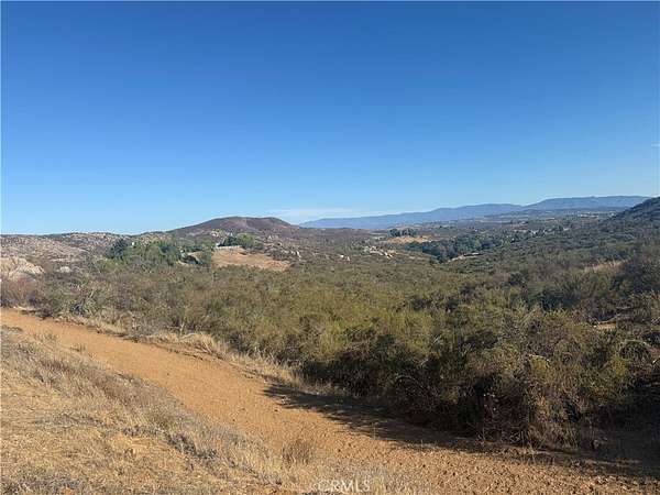 19.7 Acres of Land for Sale in Temecula, California