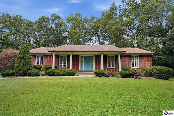 5 Acres of Land with Home for Sale in Bardstown, Kentucky