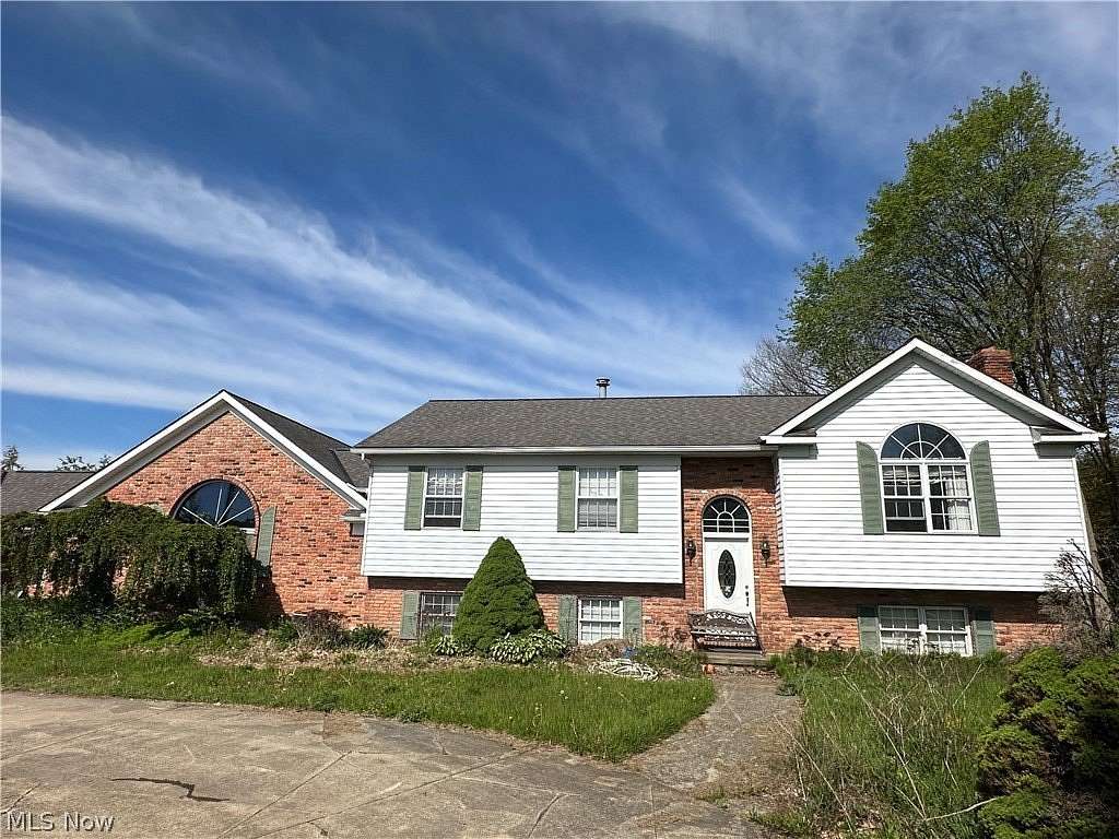5 Acres of Land with Home for Sale in Burton, Ohio