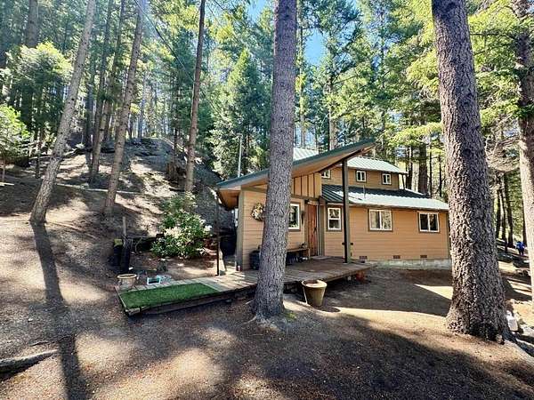 7.4 Acres of Land with Home for Sale in Horse Creek, California