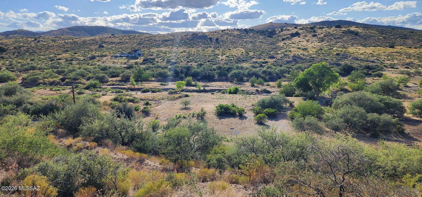 0.98 Acres of Residential Land for Sale in Mayer, Arizona