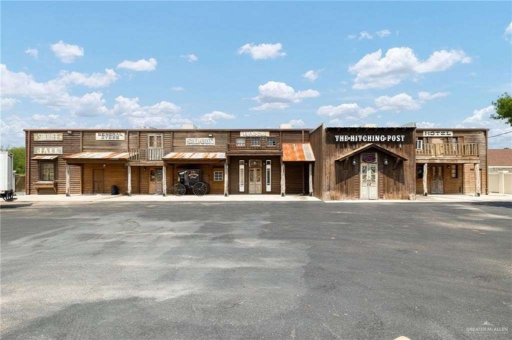 2.15 Acres of Improved Commercial Land for Sale in Weslaco, Texas