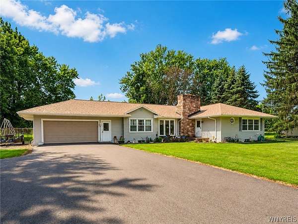 2.27 Acres of Land with Home for Sale in Albion, New York