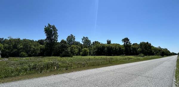 5.1 Acres of Residential Land for Sale in Chesaning, Michigan