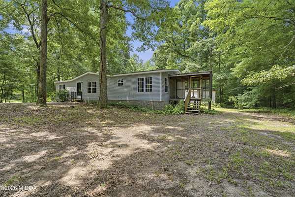 4.7 Acres of Land with Home for Sale in Forsyth, Georgia