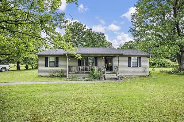 13 Acres of Land with Home for Sale in Havana, Arkansas