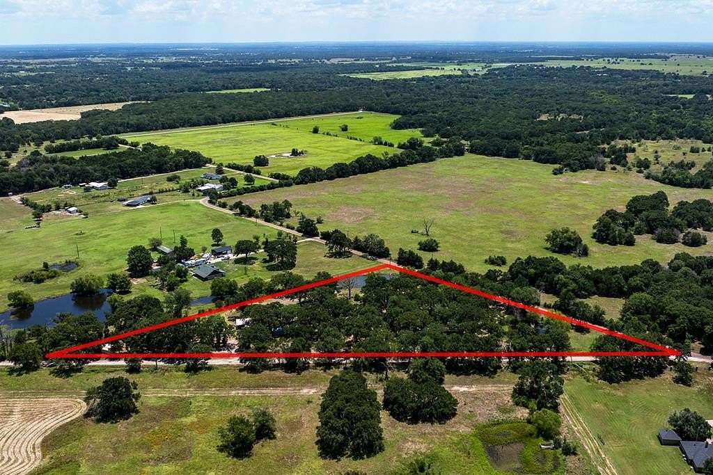 6 Acres of Land with Home for Sale in Kaufman, Texas
