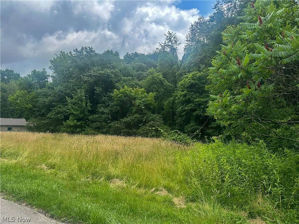2.1 Acres of Residential Land for Sale in Niles, Ohio