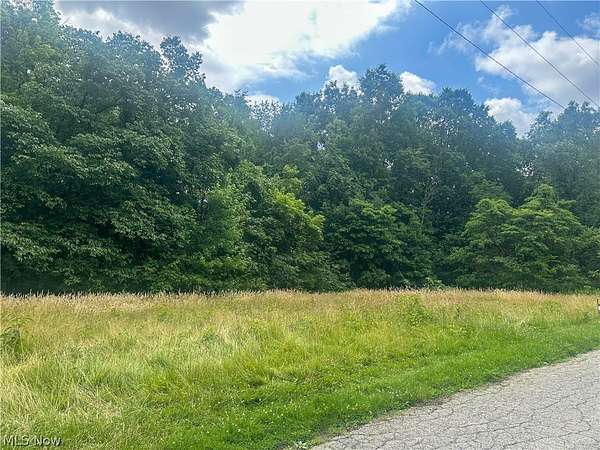 2.1 Acres of Residential Land for Sale in Niles, Ohio