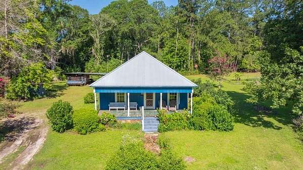 4.6 Acres of Land with Home for Sale in Ochlocknee, Georgia