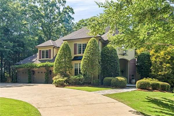 1.5 Acres of Land with Home for Sale in Auburn, Alabama