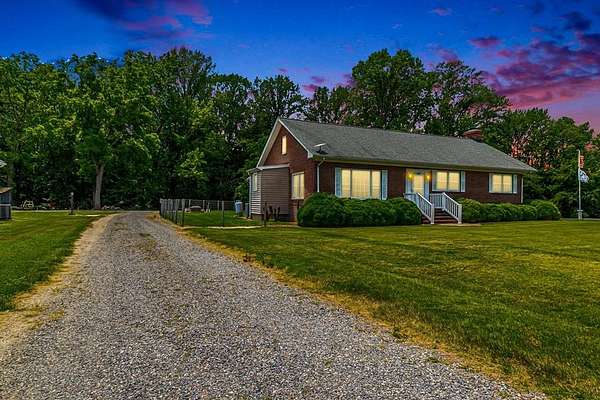 2.71 Acres of Land with Home for Sale in Heathsville, Virginia