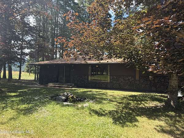1.74 Acres of Land with Home for Sale in Priest River, Idaho