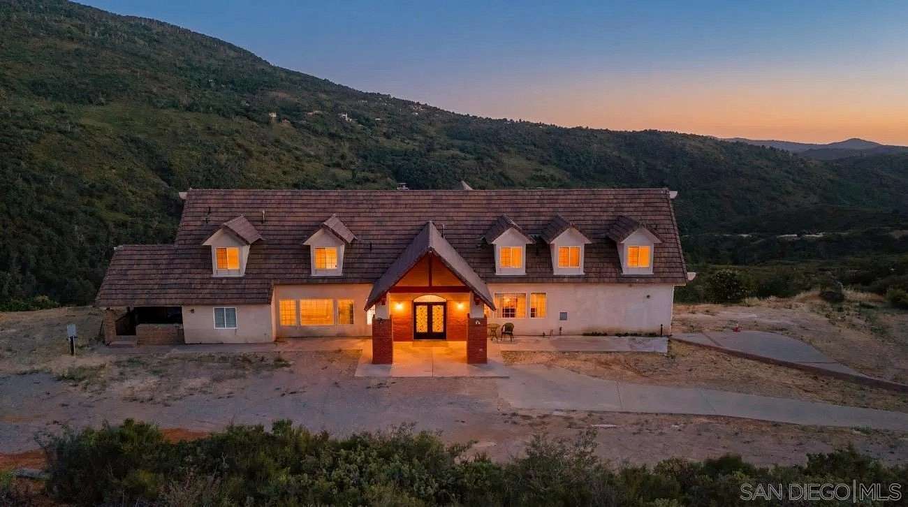 8 Acres of Land with Home for Sale in Julian, California