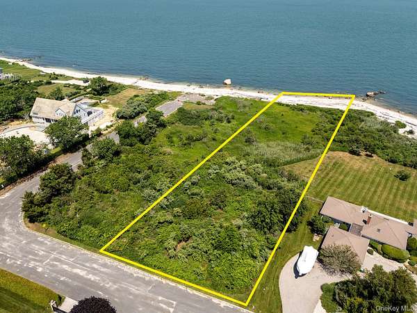 1.37 Acres of Residential Land for Sale in Orient Point, New York