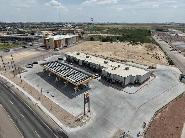 2.12 Acres of Improved Commercial Land for Sale in Odessa, Texas